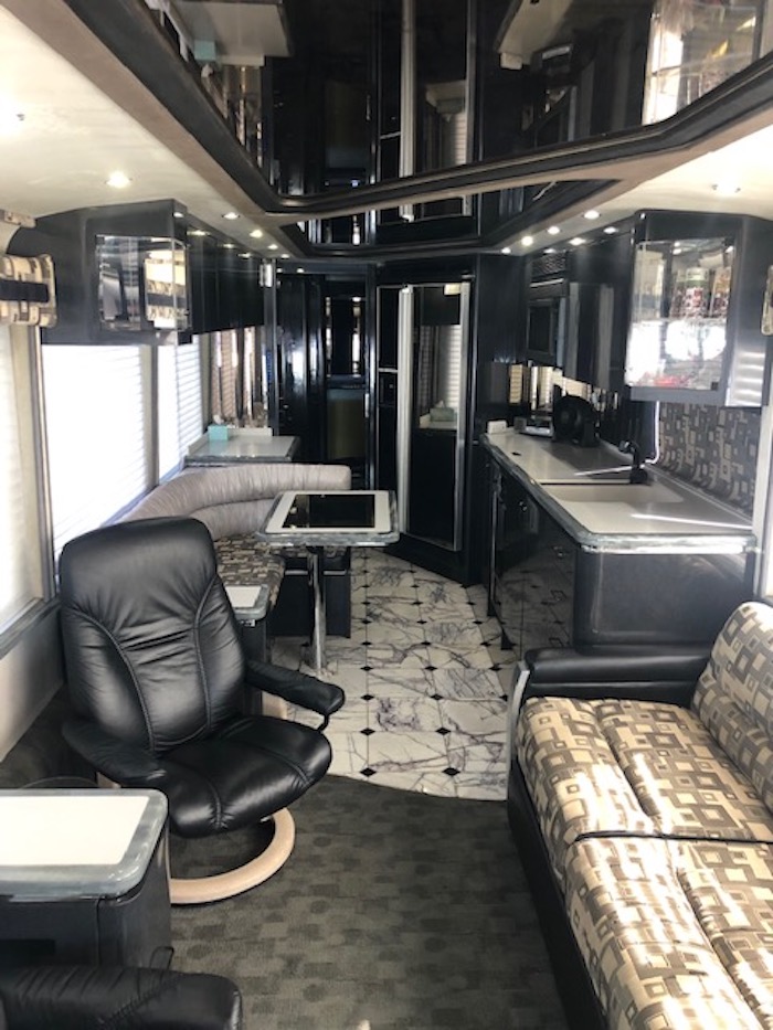 2008 Prevost Liberty H3-45 For Sale