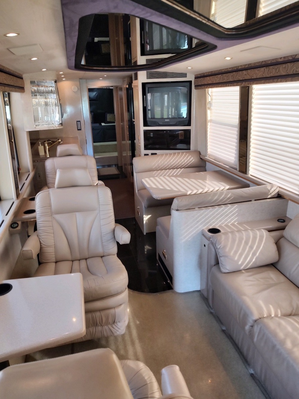 1999 Prevost Marathon XL For Sale