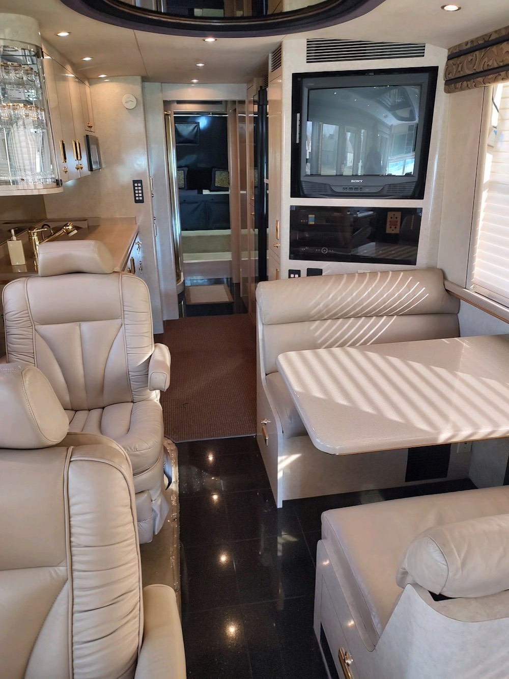 1999 Prevost Marathon XL For Sale