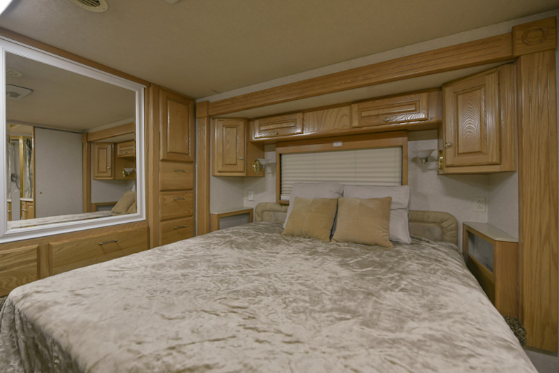 Bus-Stuff.com Class A Rv For Sale