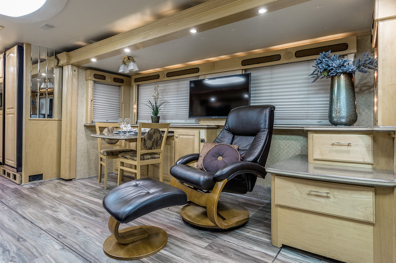 Bus-Stuff.com Class A Rv For Sale