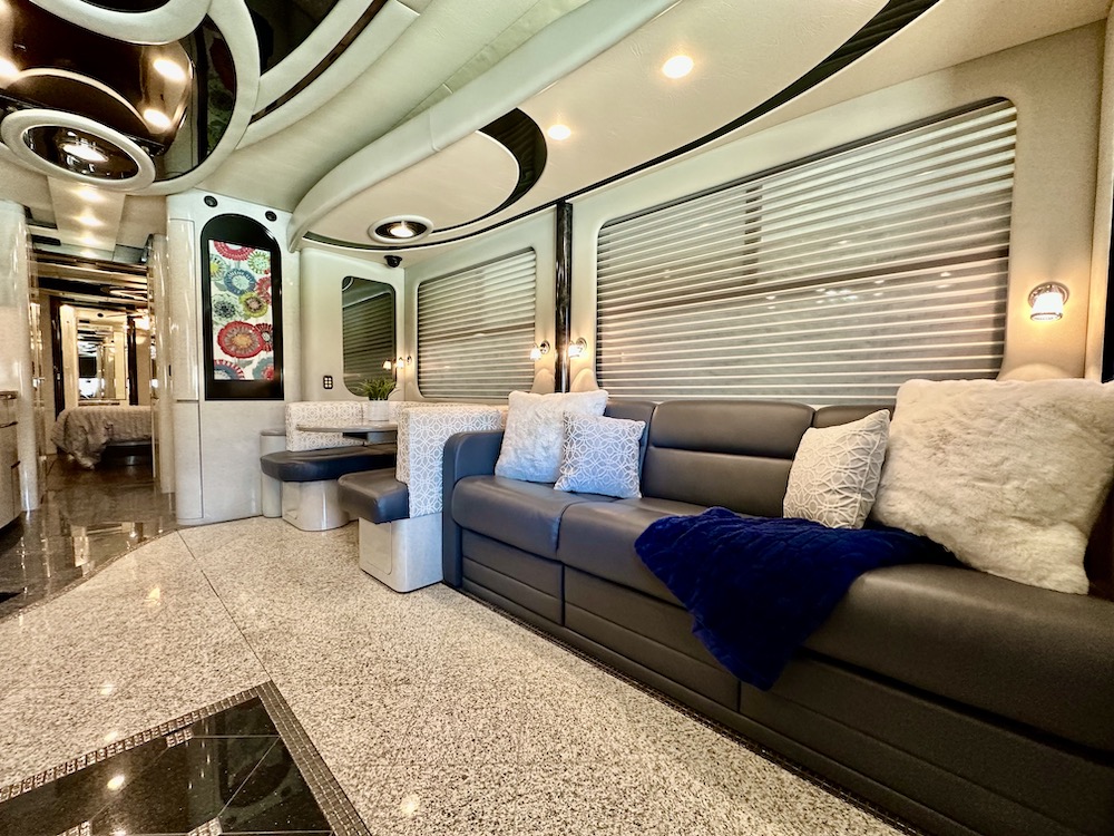 2004 Newell For Sale