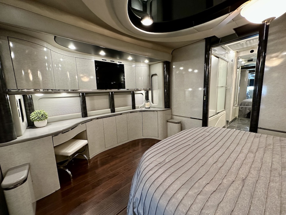 2004 Newell For Sale