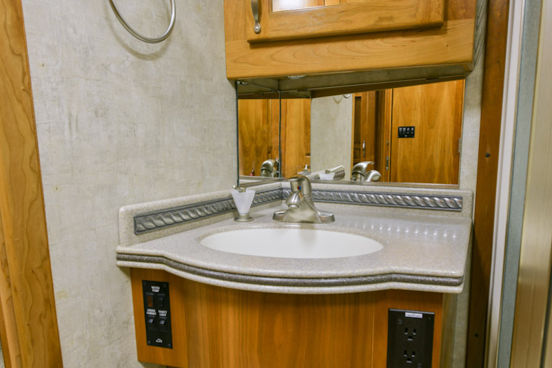 Bus-Stuff.com Class A Rv For Sale