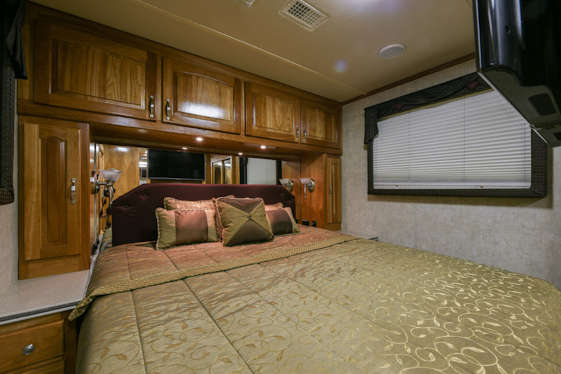 Bus-Stuff.com Class A Rv For Sale