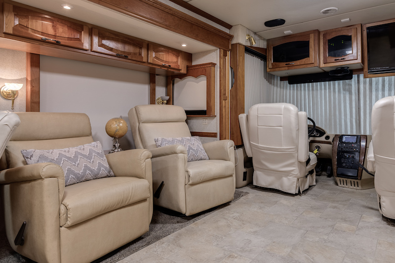 2008 Prevost Liberty H3-45 For Sale