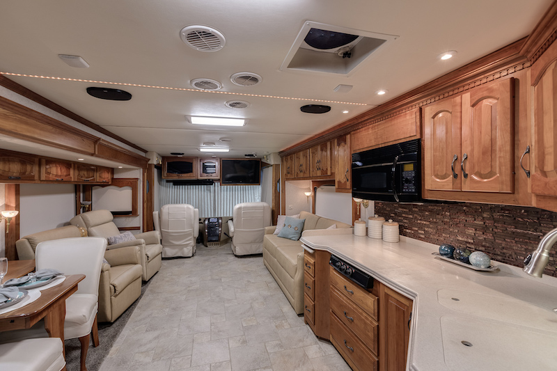 2008 Prevost Liberty H3-45 For Sale