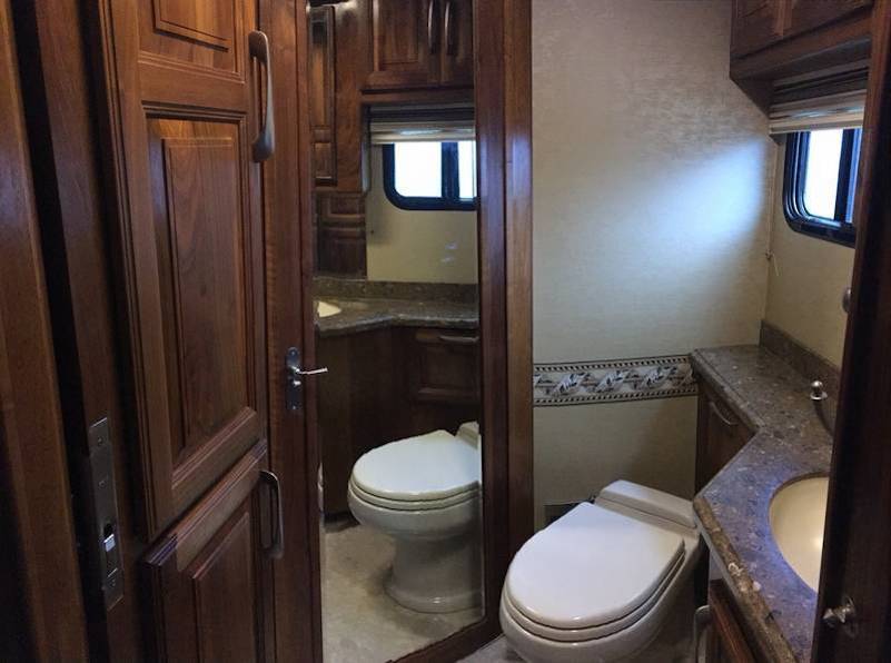 Bus-Stuff.com Class A Rv For Sale