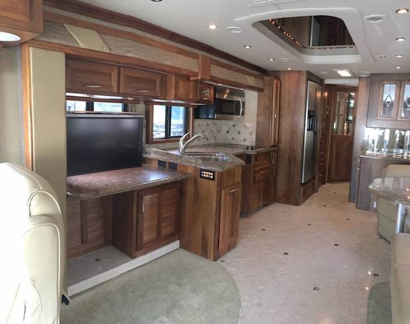 Bus-Stuff.com Class A Rv For Sale