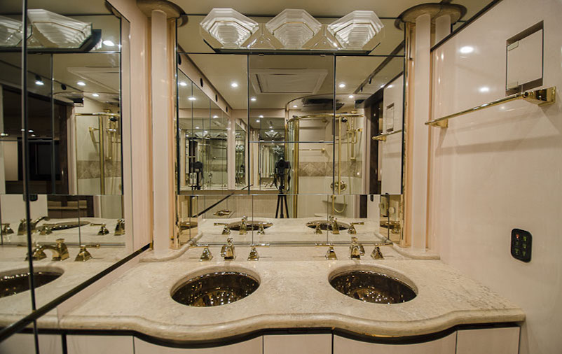 Bus-Stuff.com Class A Rv For Sale