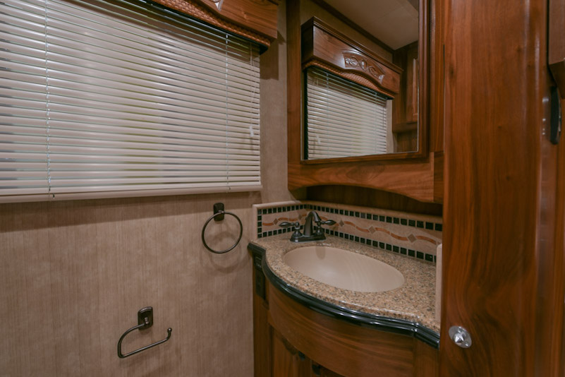 2008 Country Coach For Sale