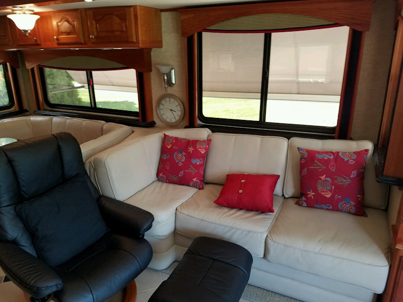 Bus-Stuff.com Class A Rv For Sale