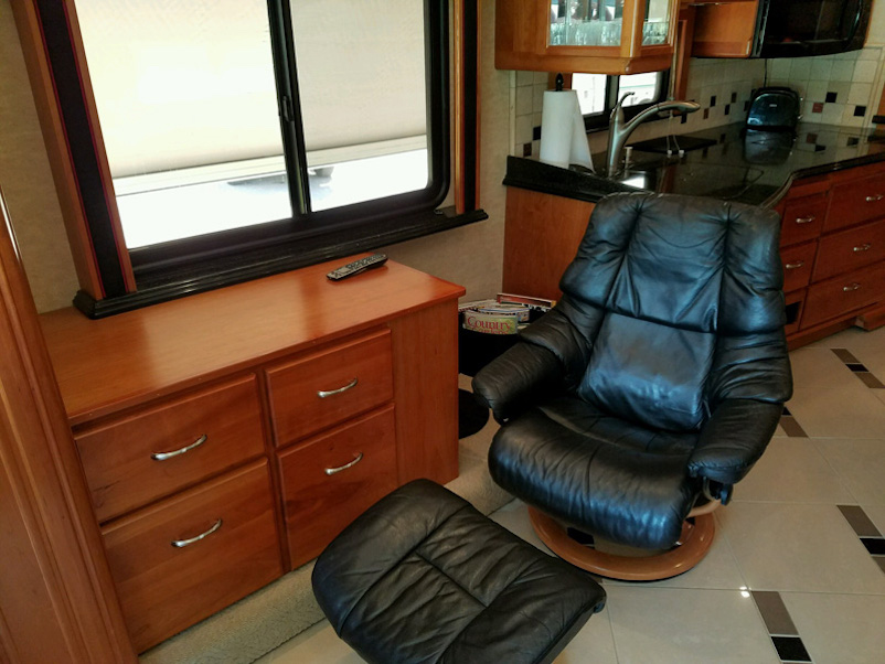 Bus-Stuff.com Class A Rv For Sale