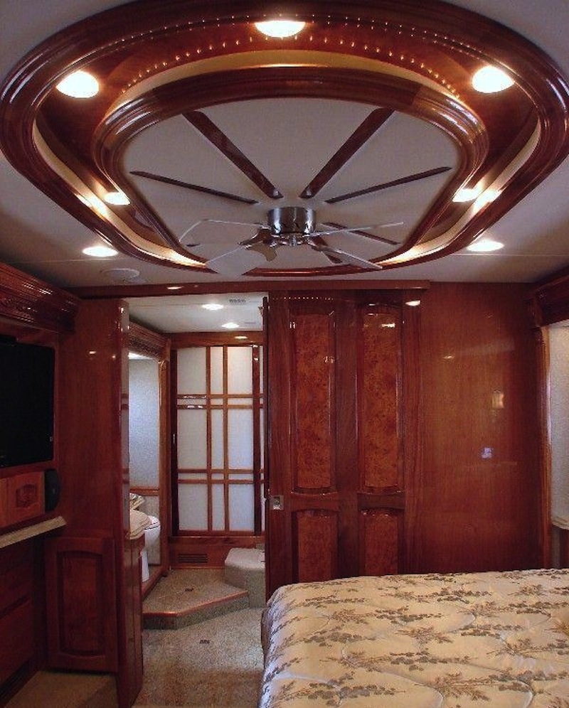 Bus-Stuff.com Class A Rv For Sale