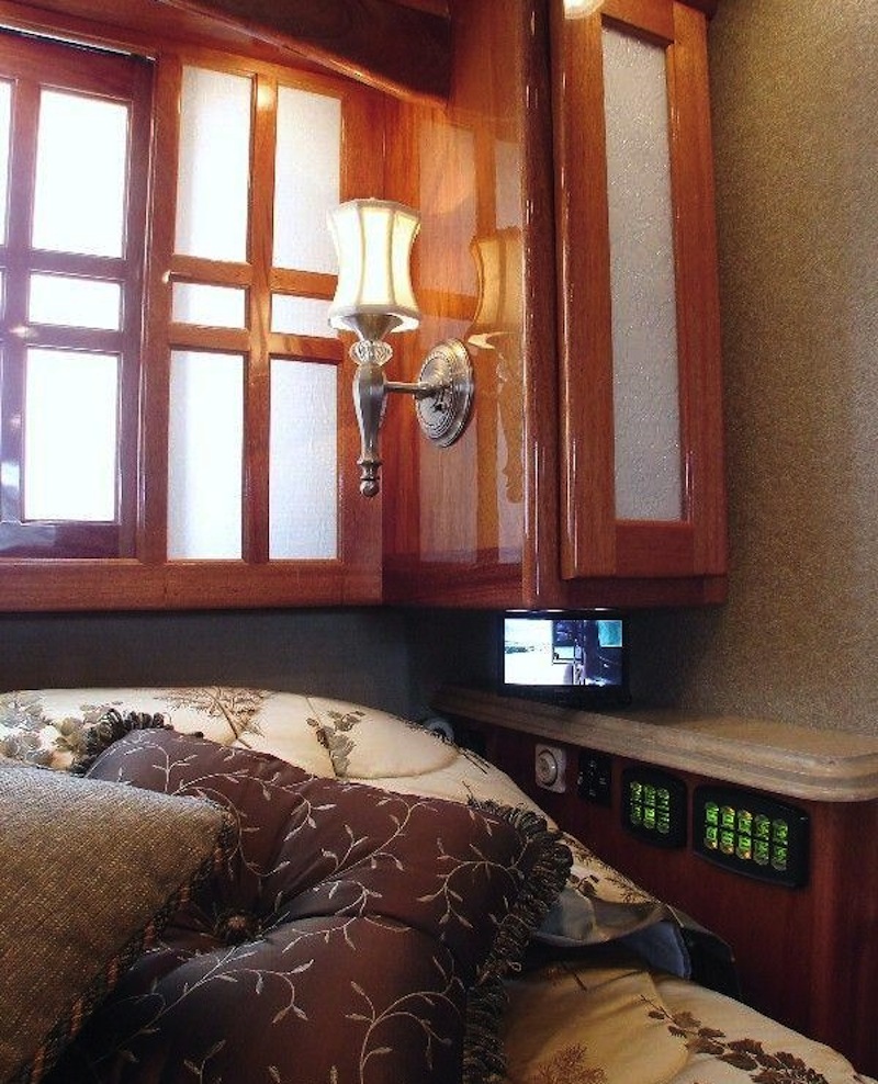 Bus-Stuff.com Class A Rv For Sale