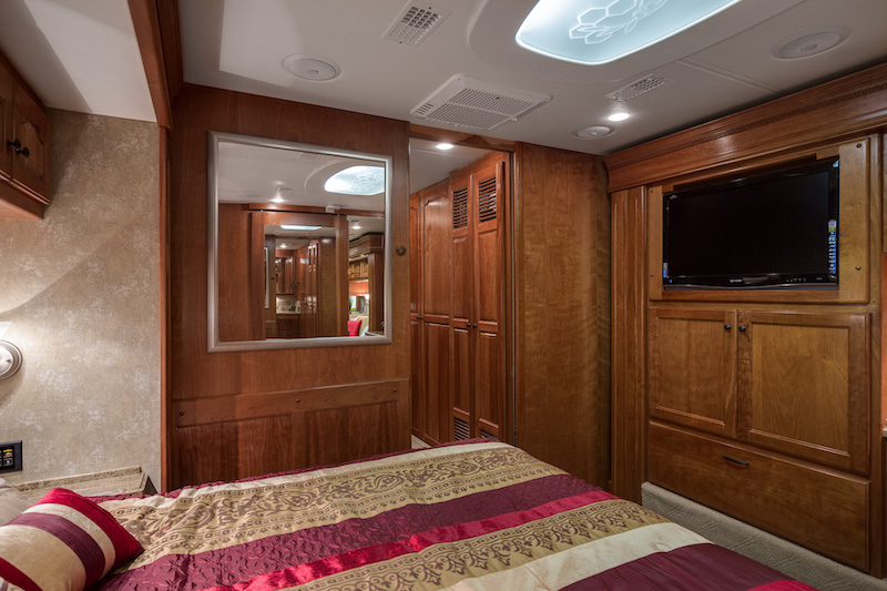 2009 Country Coach Veranda For Sale