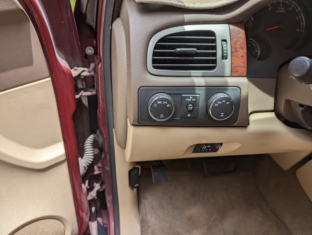 2009 Chevy Avalanche For Sale