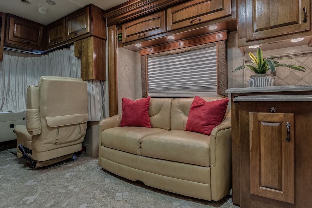 2009 Monaco Camelot  For Sale