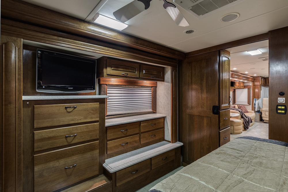 2009 Monaco Camelot  For Sale