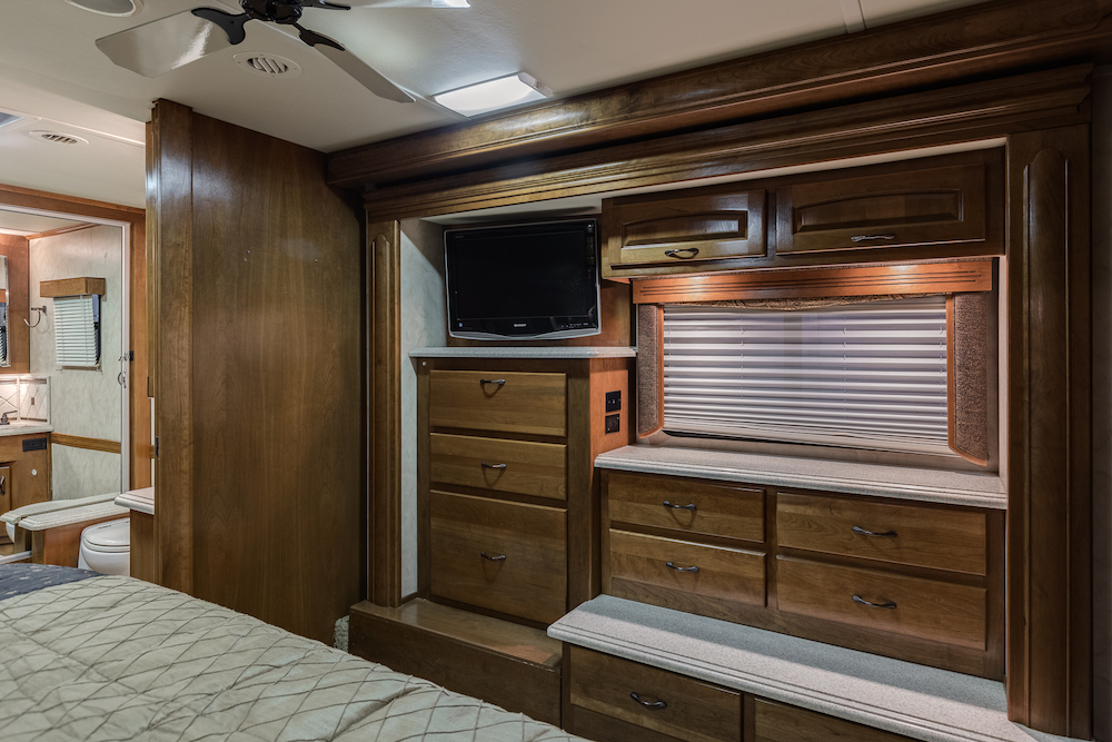 2009 Monaco Camelot  For Sale