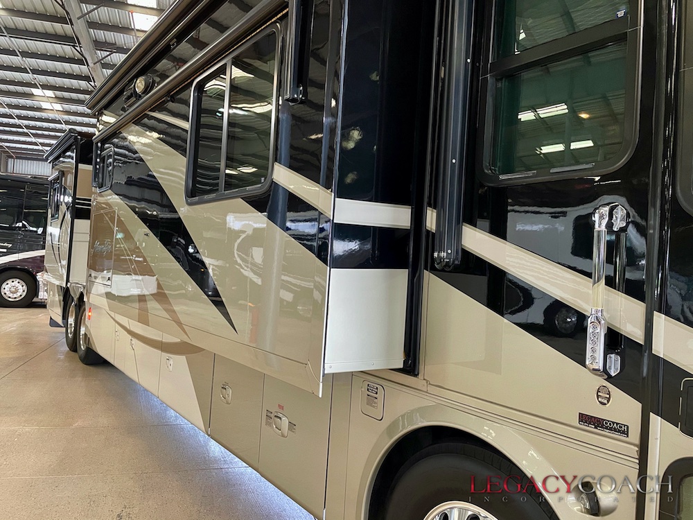 2009 Tiffin Allegro For Sale