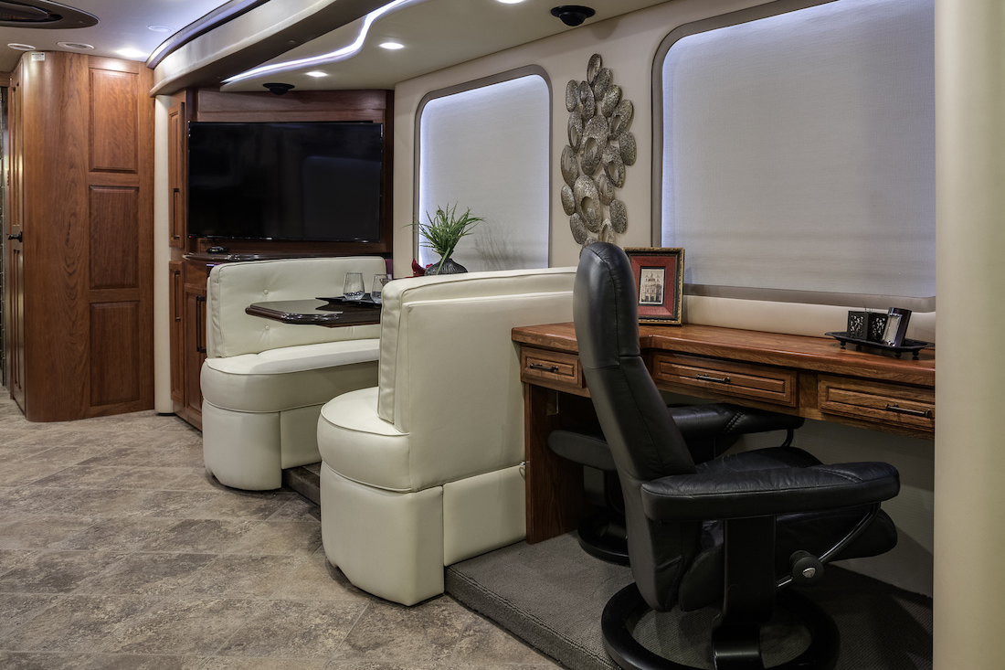 Bus-Stuff.com Class A Rv For Sale