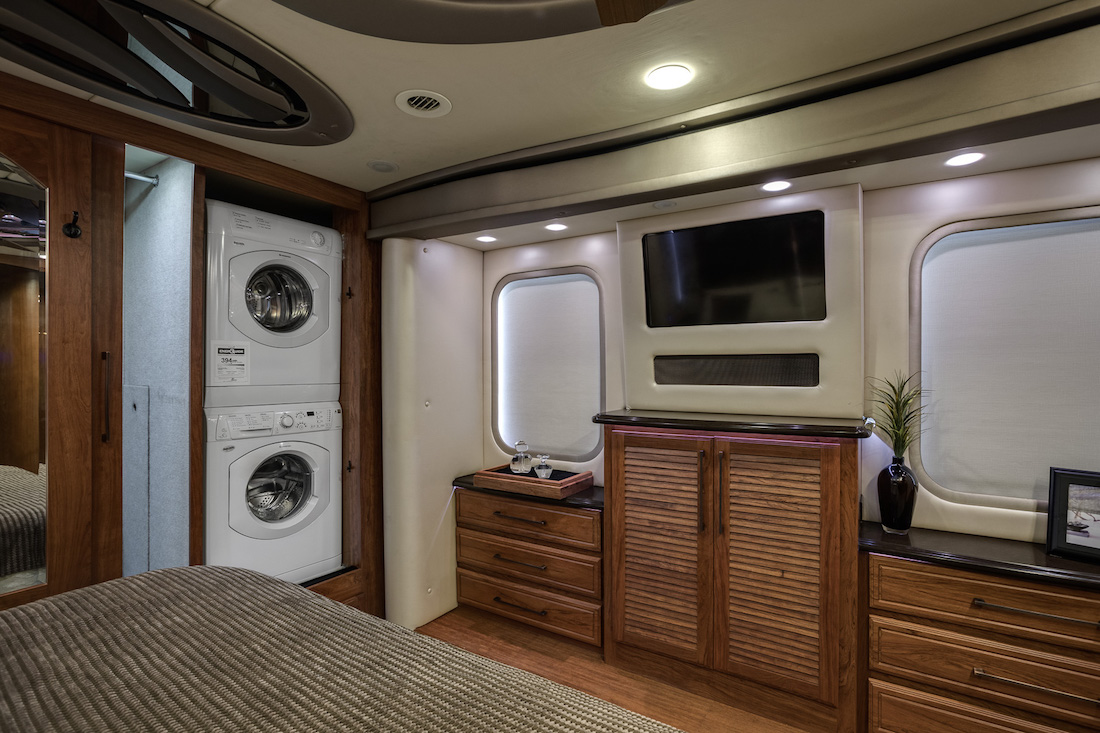Bus-Stuff.com Class A Rv For Sale