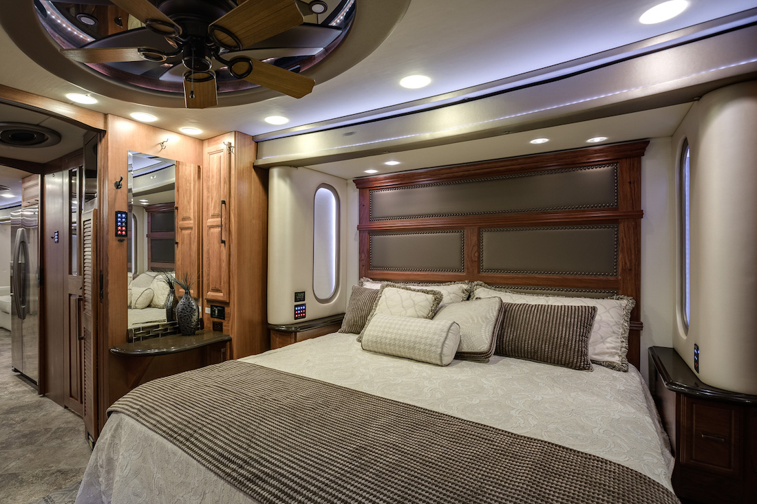 Bus-Stuff.com Class A Rv For Sale