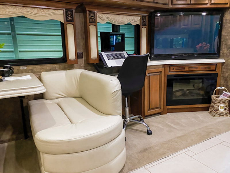 2012 Tiffin Allegro For Sale