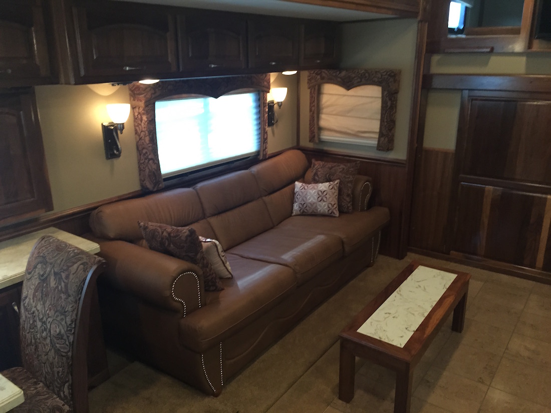 Bus-Stuff.com Class A Rv For Sale