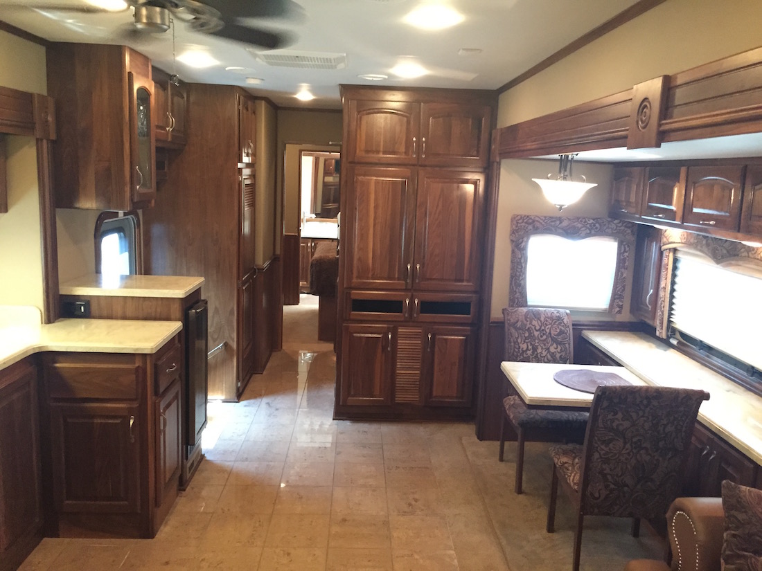 Bus-Stuff.com Class A Rv For Sale