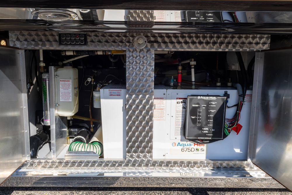 2013 Newell For Sale