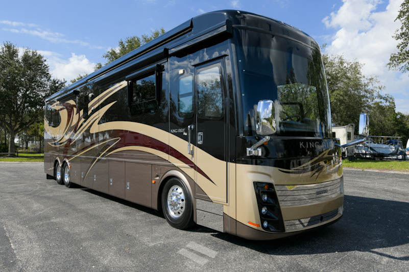 2013 Newmar King Aire 4584Triple Full Wall Slide