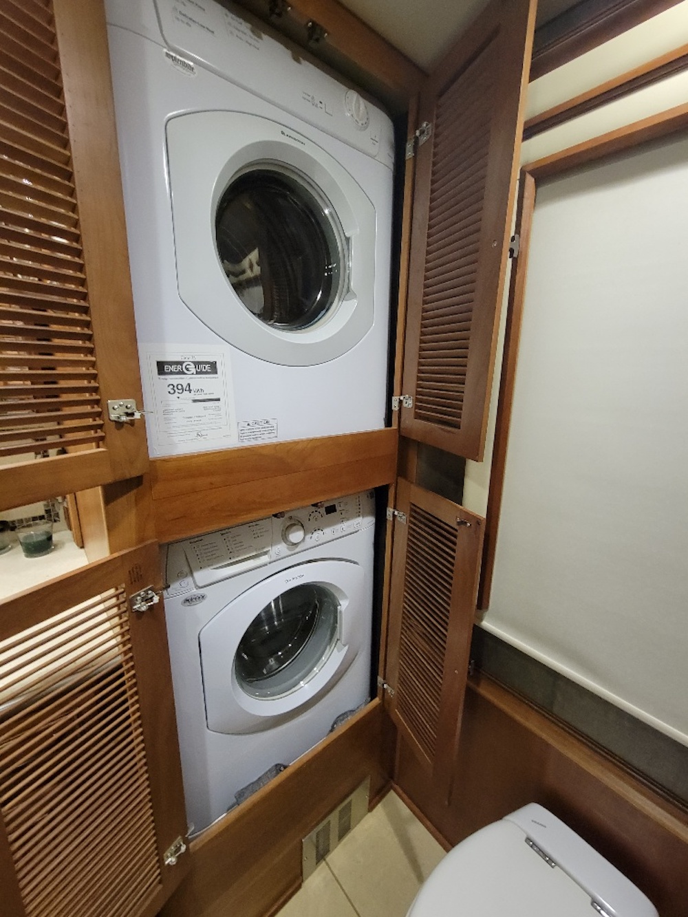 2013 Prevost Winnebago Tour For Sale