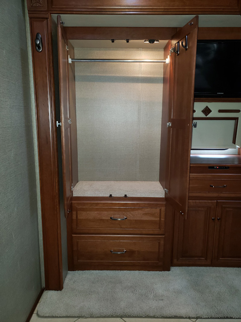 Bus-Stuff.com Class A Rv For Sale