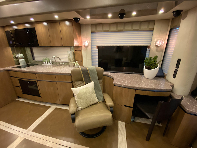 Bus-Stuff.com Class A Rv For Sale