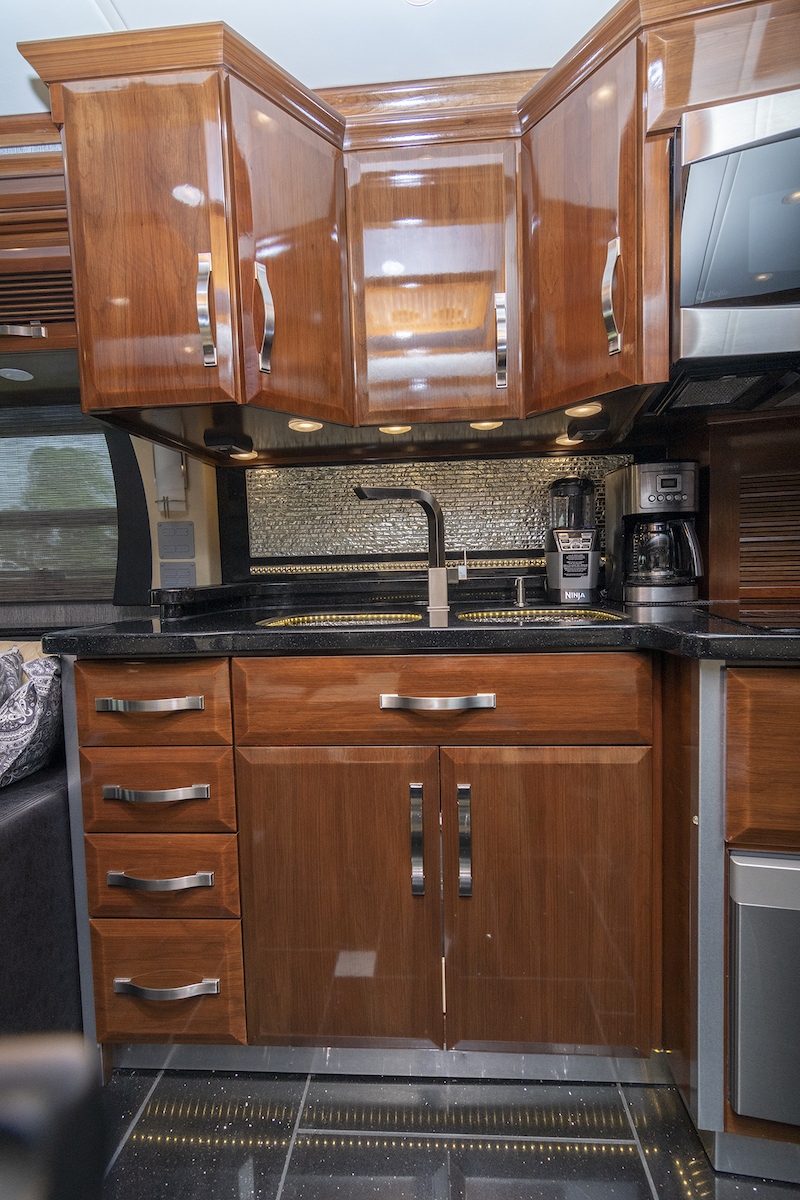 Bus-Stuff.com Class A Rv For Sale