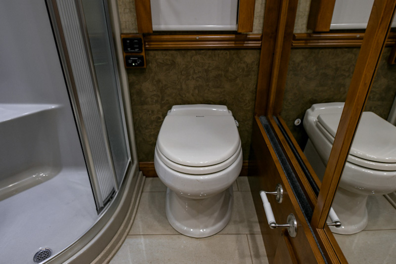 Bus-Stuff.com Class A Rv For Sale