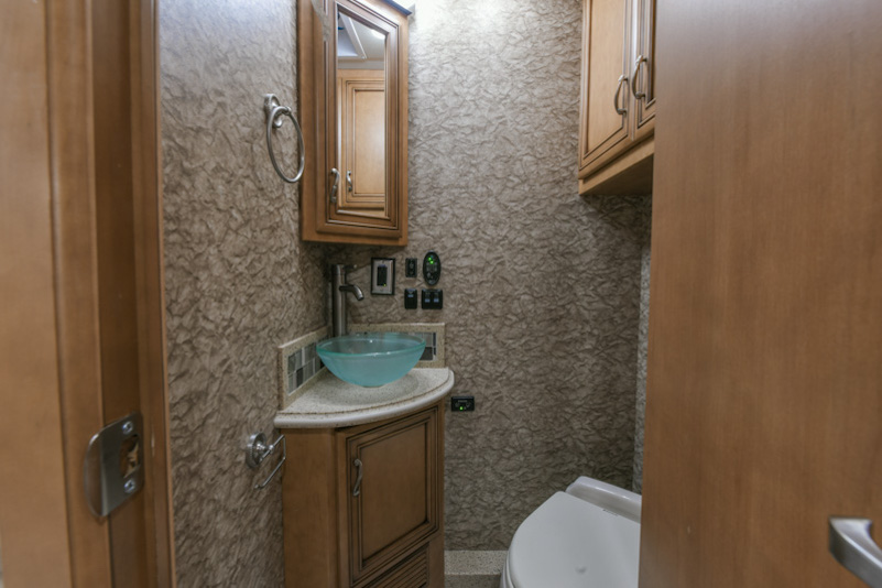Bus-Stuff.com Class A Rv For Sale
