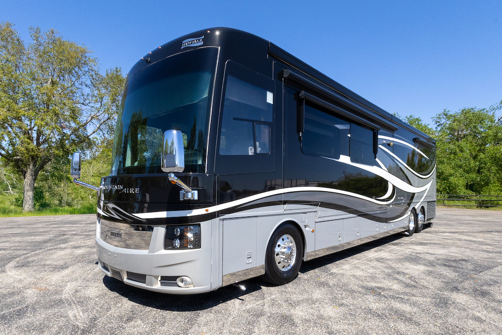 2019 Newmar Mountain Aire For Sale