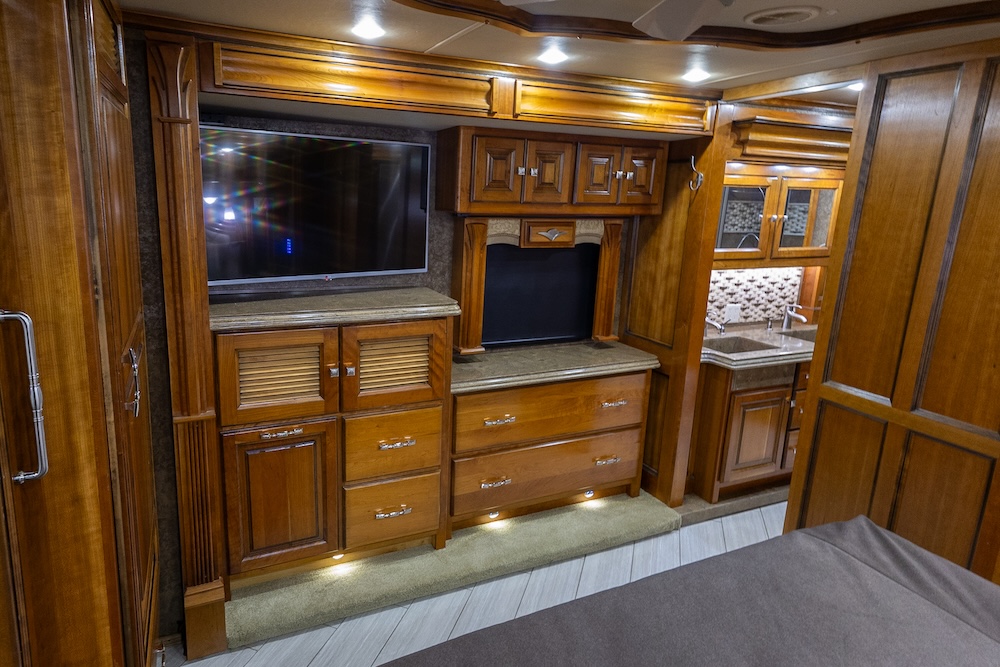 2015 Tiffin Allegro For Sale
