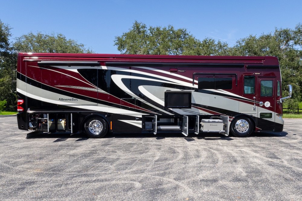 2015 Tiffin Allegro For Sale
