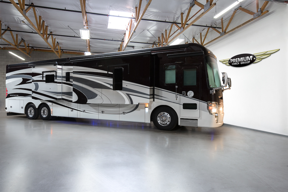 2015 Tiffin Zephyr For Sale