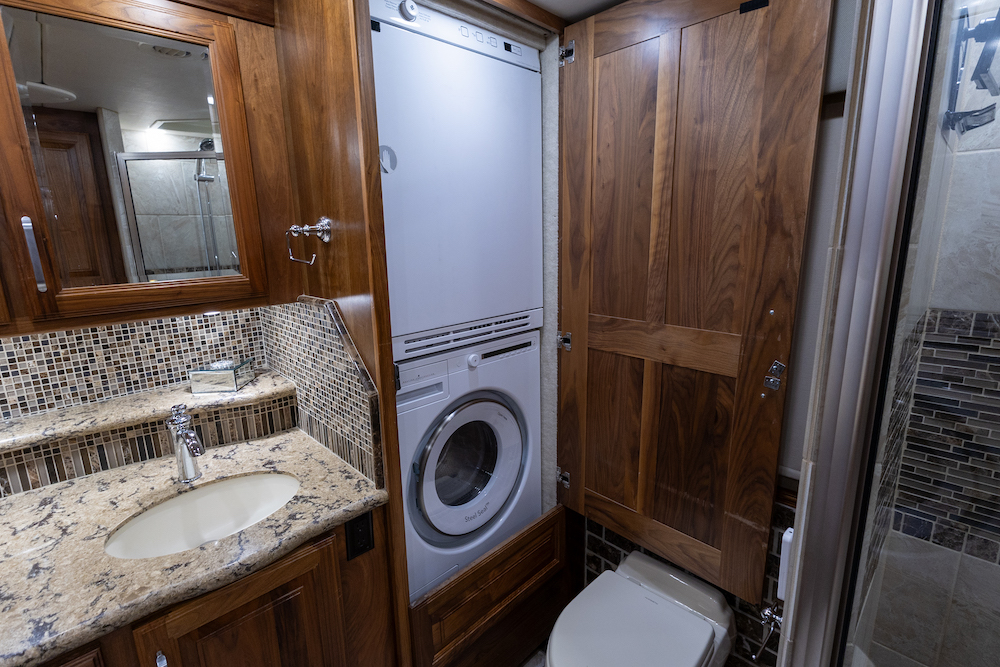 2016 Foretravel For Sale