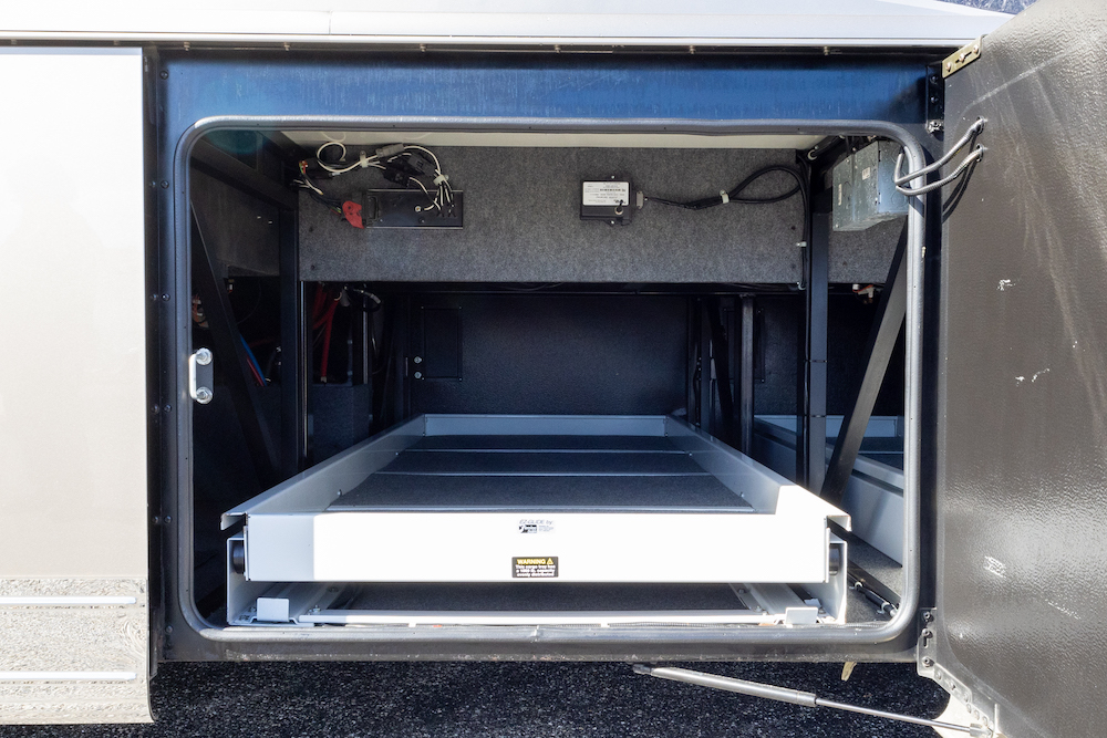2016 Foretravel For Sale