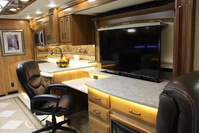 Bus-Stuff.com Class A Rv For Sale