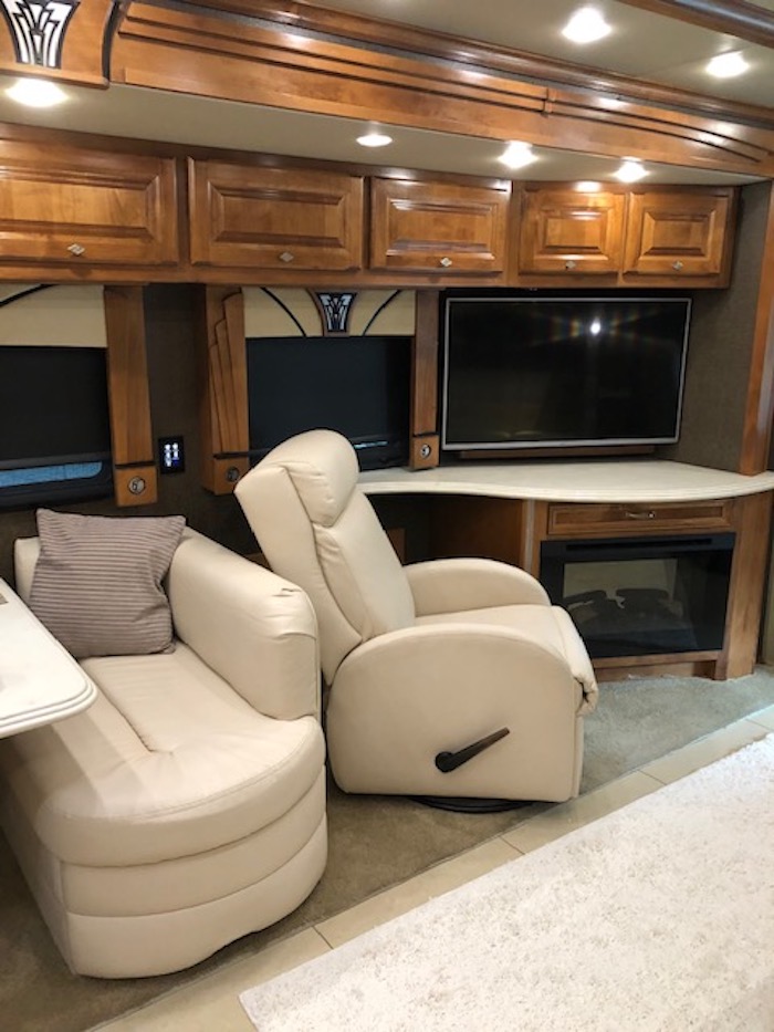 Bus-Stuff.com Class A Rv For Sale