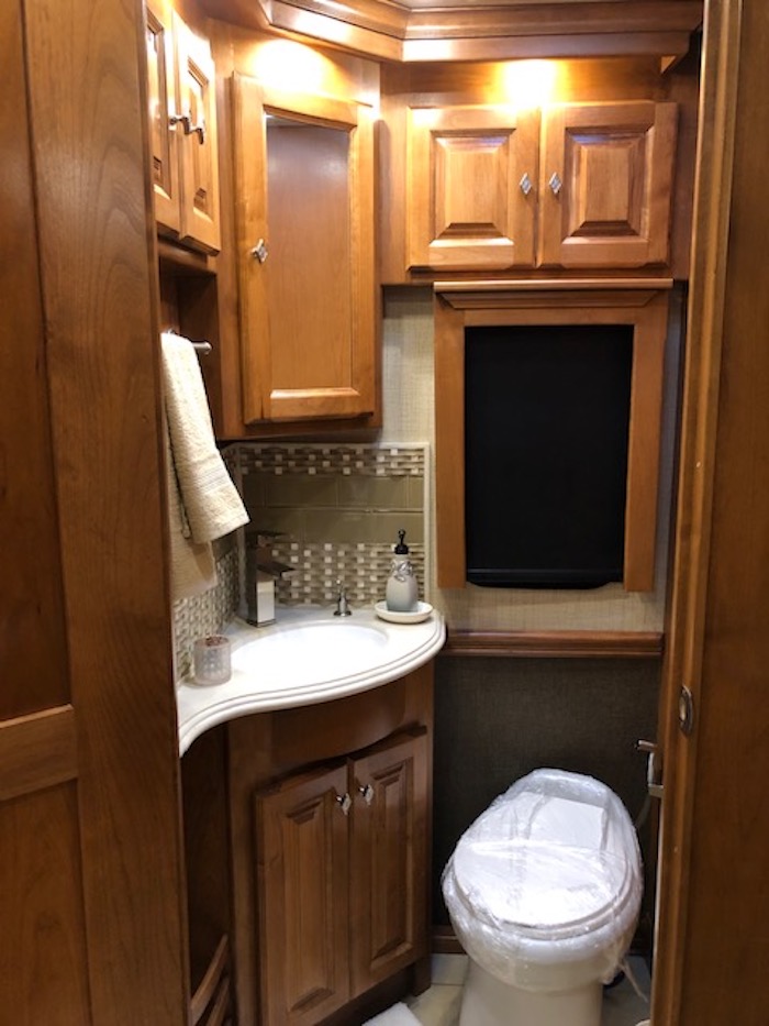 Bus-Stuff.com Class A Rv For Sale