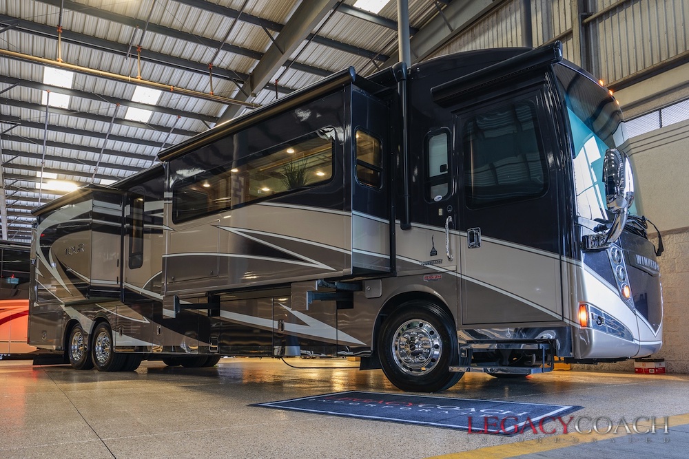 20016 Winnebago Tour For Sale