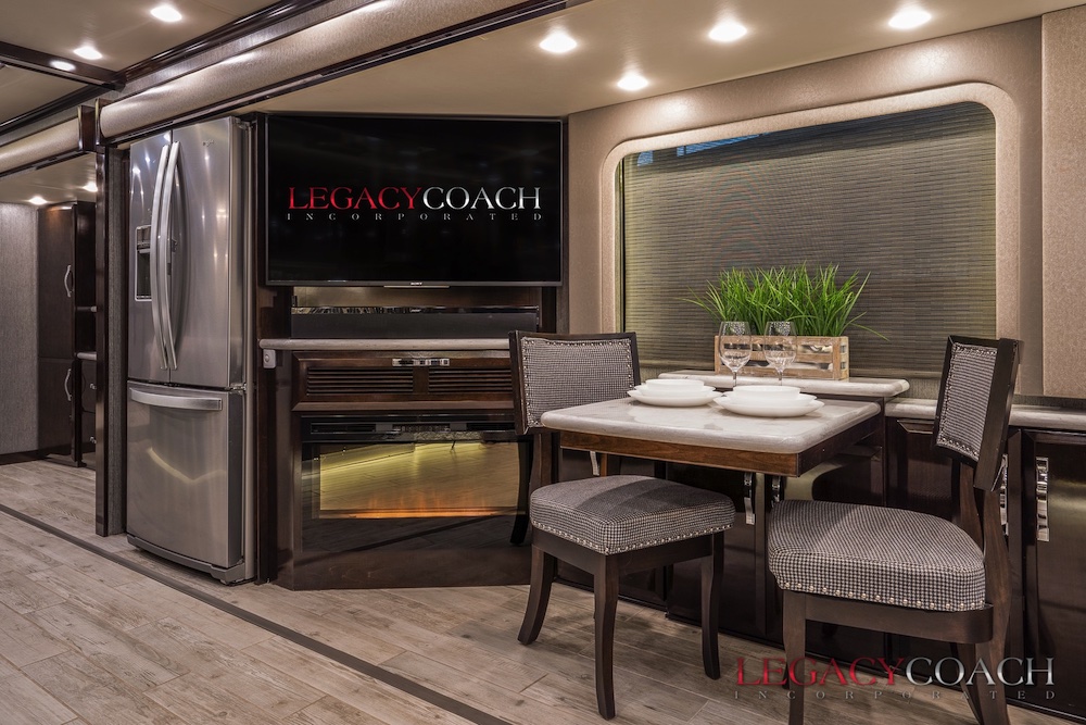 2017 Newmar King Aire  For Sale